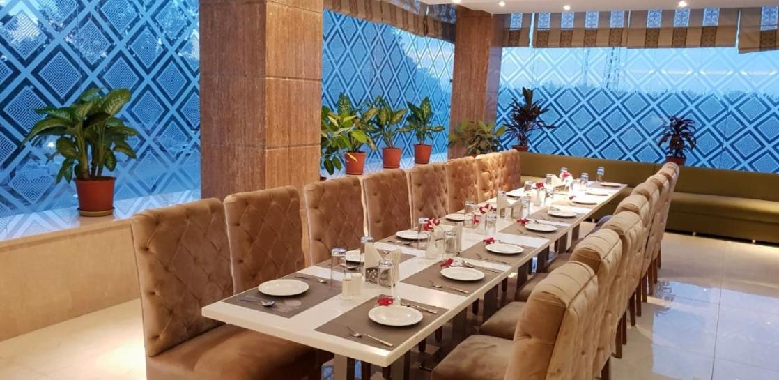Hotel Pacific Roorkee Eksteriør billede