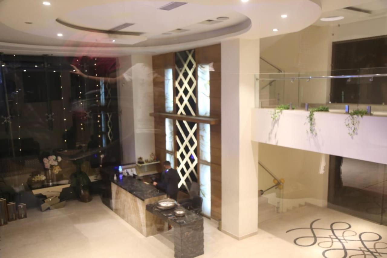 Hotel Pacific Roorkee Eksteriør billede