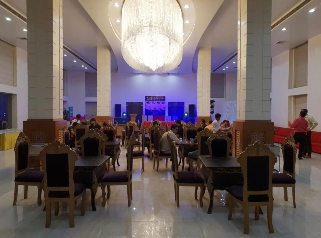 Hotel Pacific Roorkee Eksteriør billede